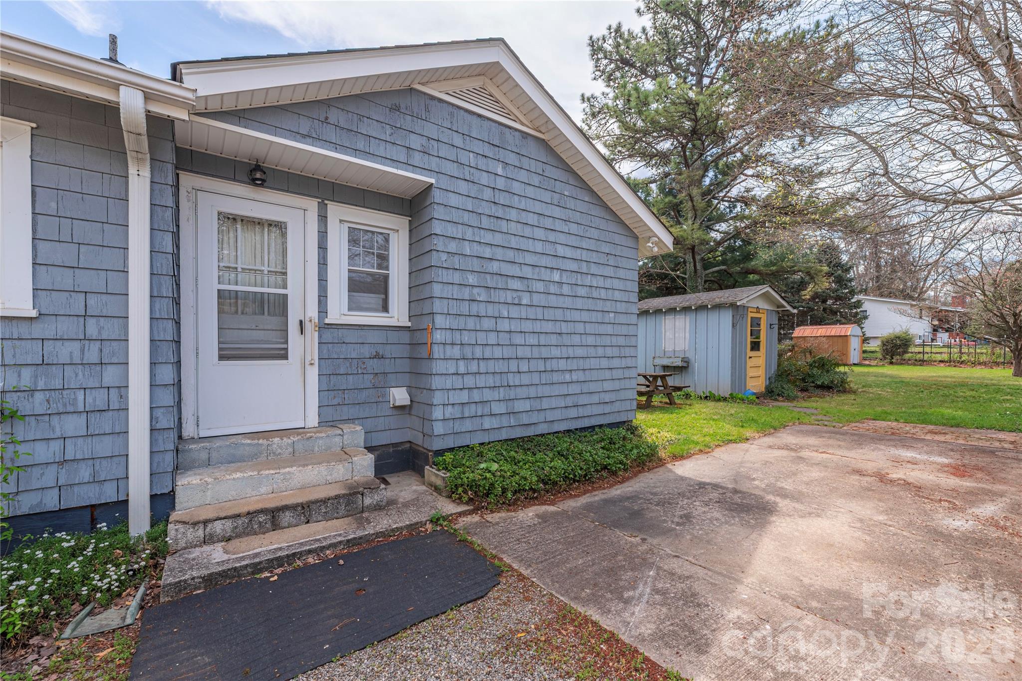 66 Hazel Street Waynesville NC 28786