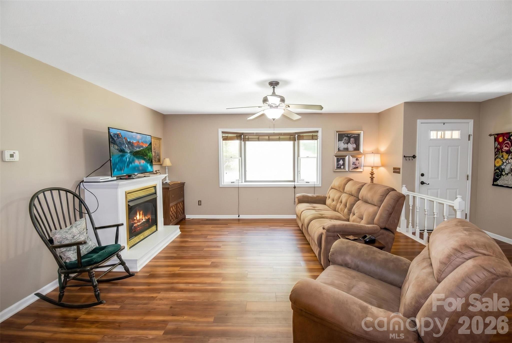 14 N Willow Wood Trail Hendersonville NC 28739