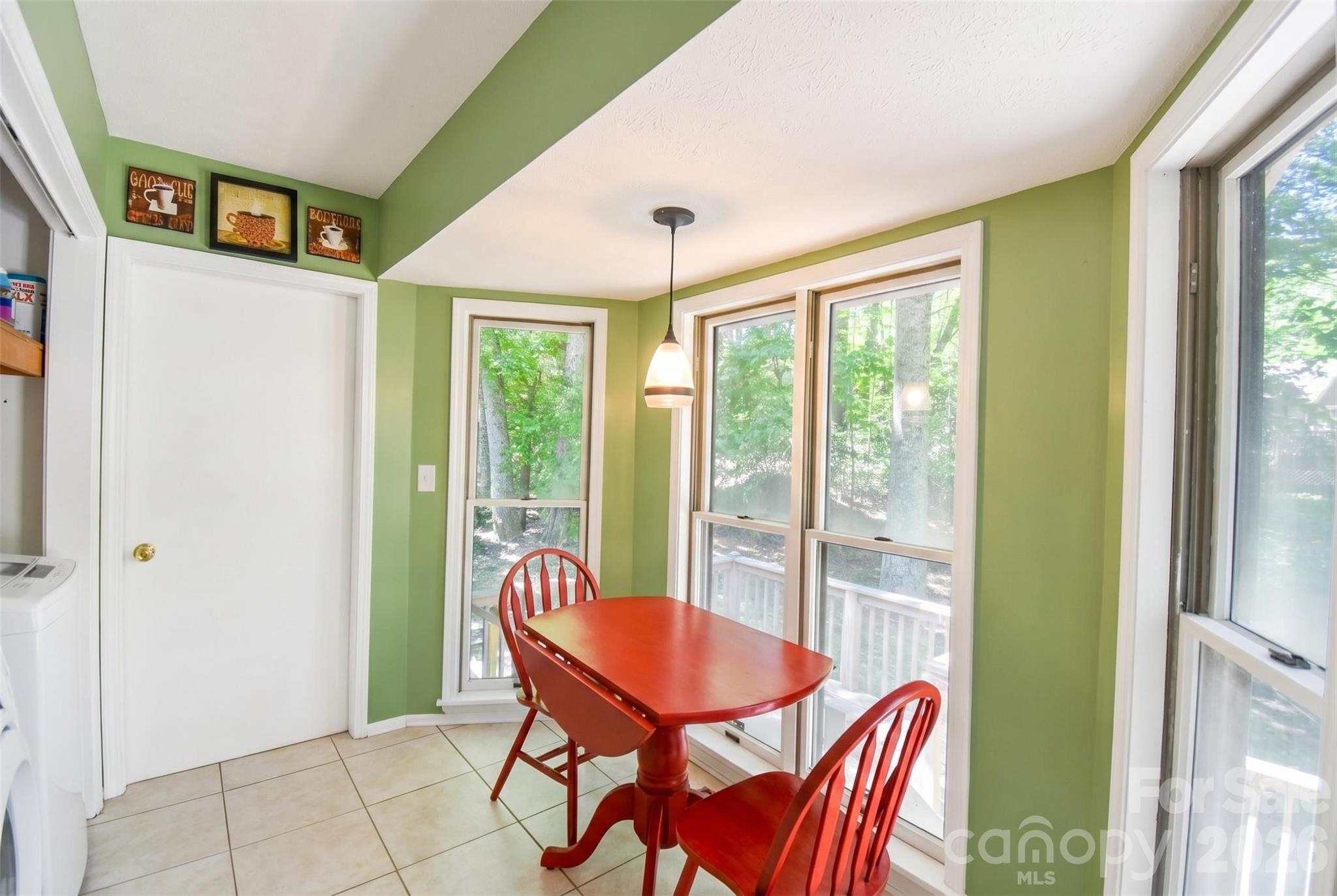 14 N Willow Wood Trail Hendersonville NC 28739