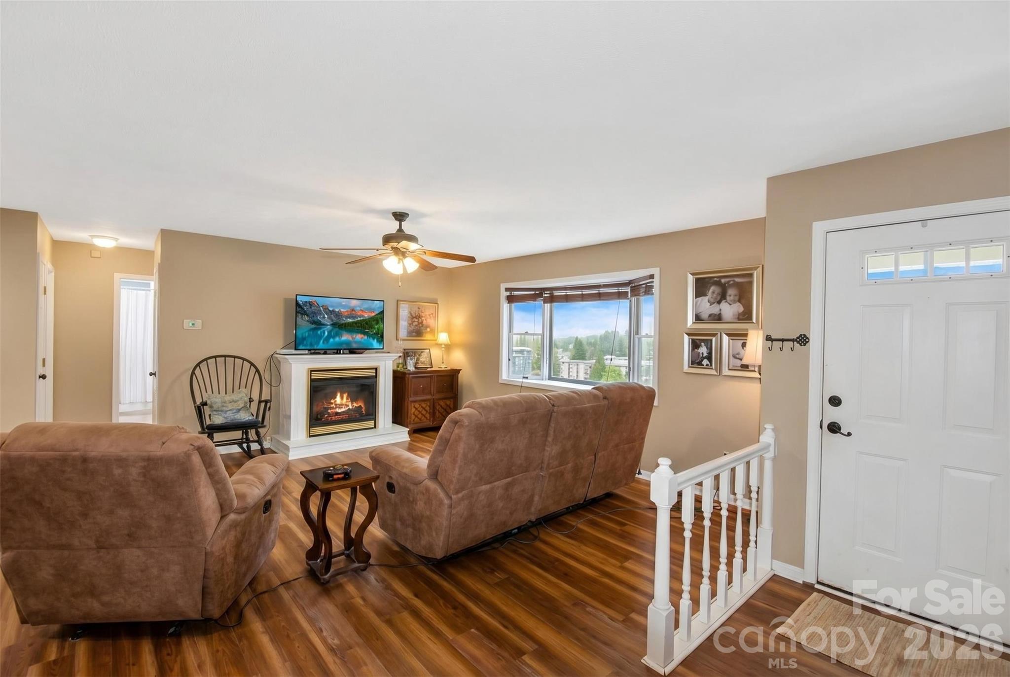 14 N Willow Wood Trail Hendersonville NC 28739