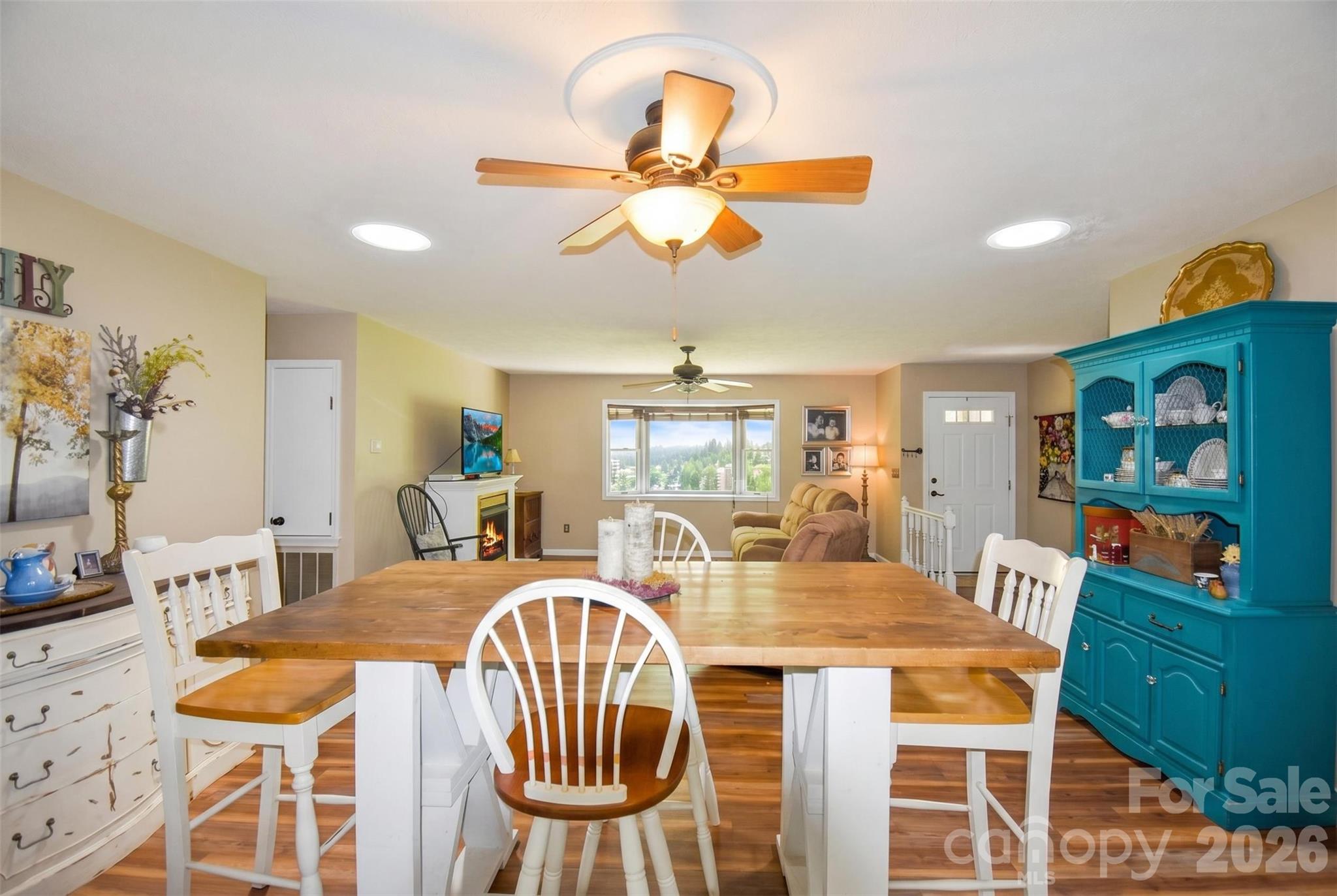 14 N Willow Wood Trail Hendersonville NC 28739