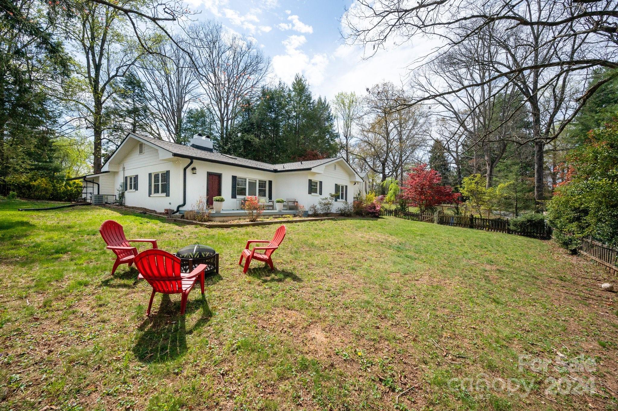 22 School Road Asheville NC 28806