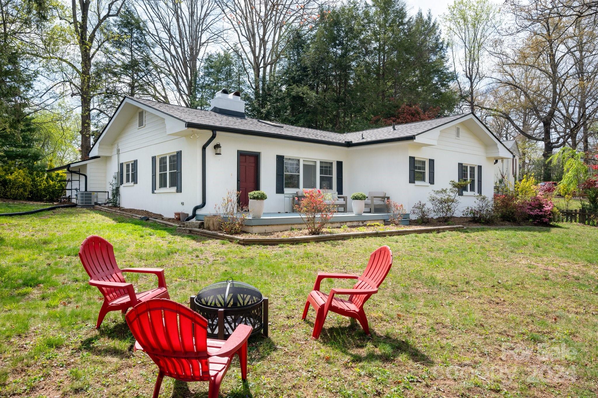 22 School Road Asheville NC 28806
