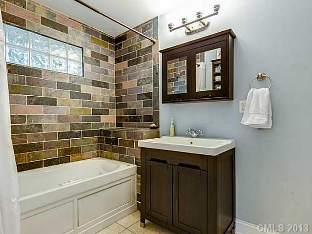 1000 Camborne Place Charlotte NC 28210