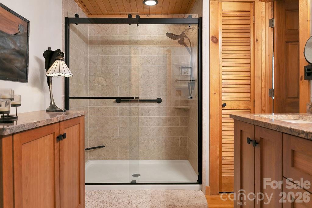 380 Cedar Lane Brevard NC 28712