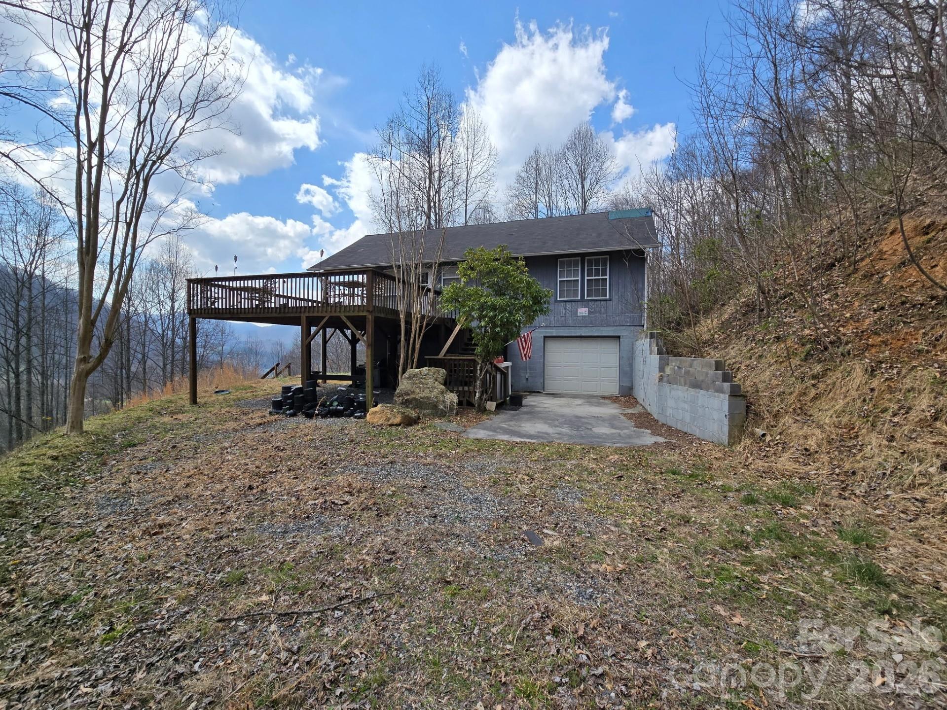 987 West Road Hot Springs NC 28743