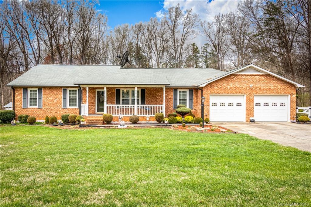 523 Woodberry Drive Mooresville NC 28115