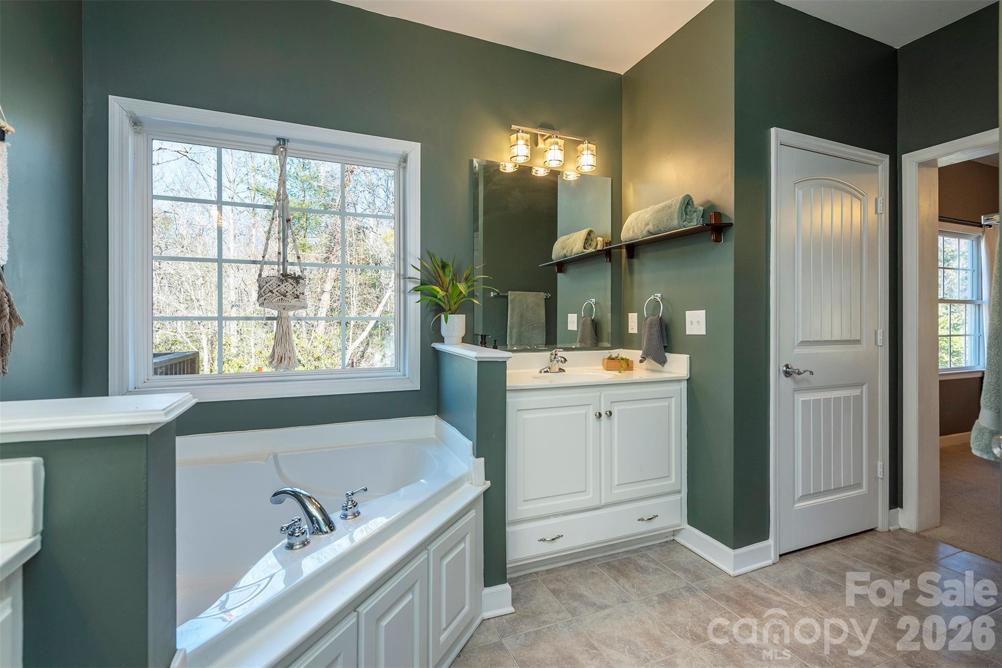 243 Scenic Ridge Drive Hendersonville NC 28792