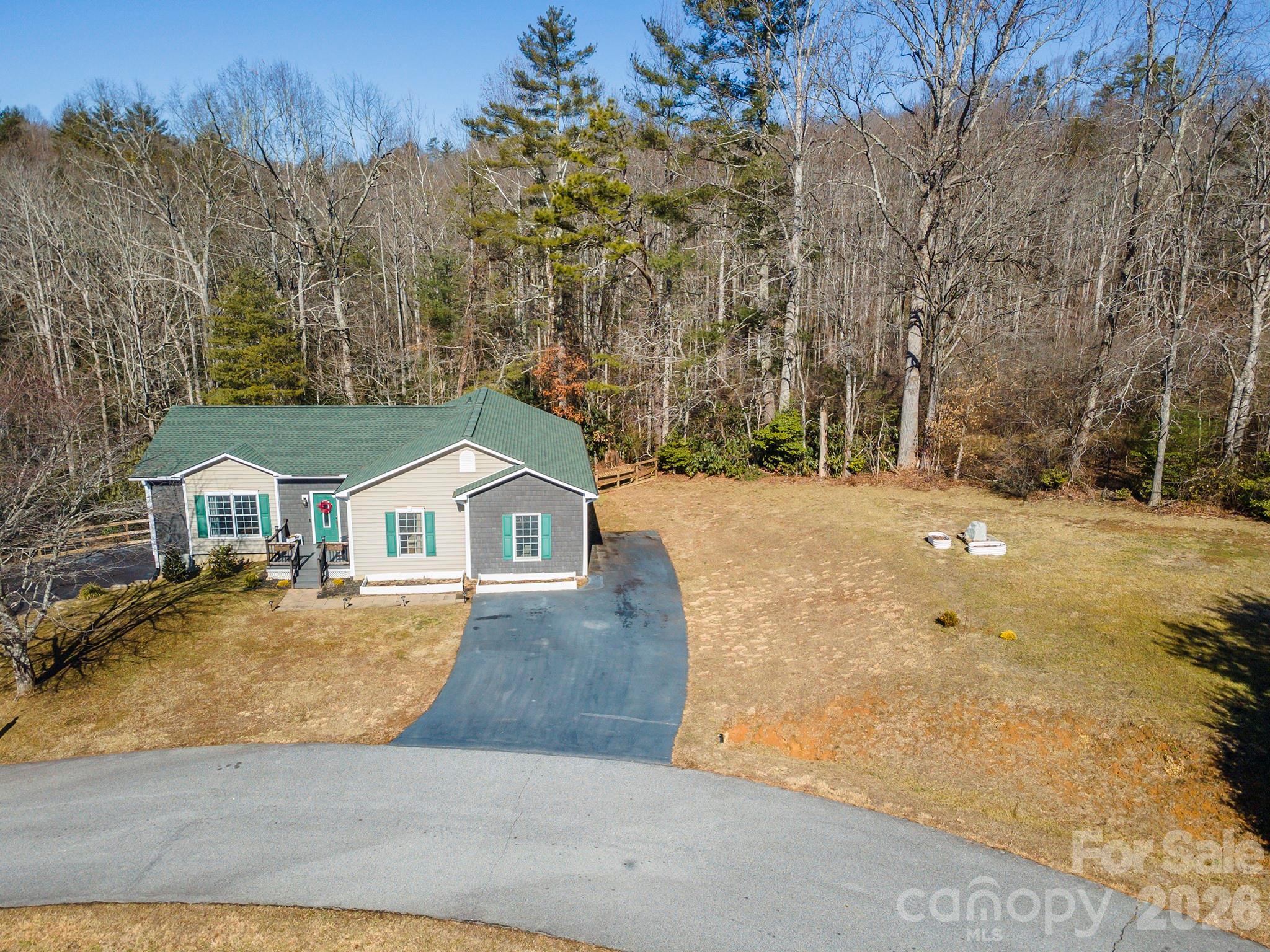 243 Scenic Ridge Drive Hendersonville NC 28792