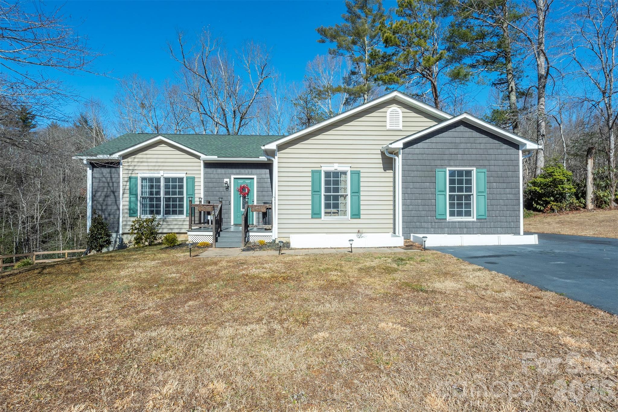 243 Scenic Ridge Drive Hendersonville NC 28792