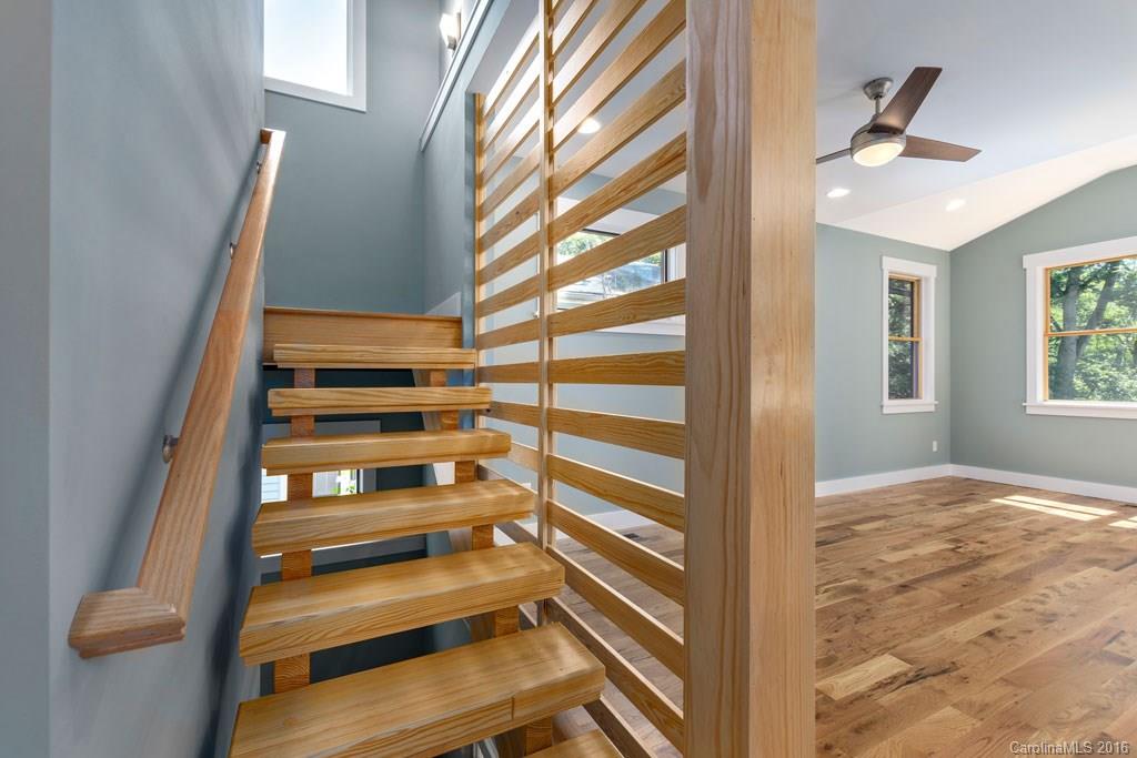44 Ormond Avenue Asheville NC 28806