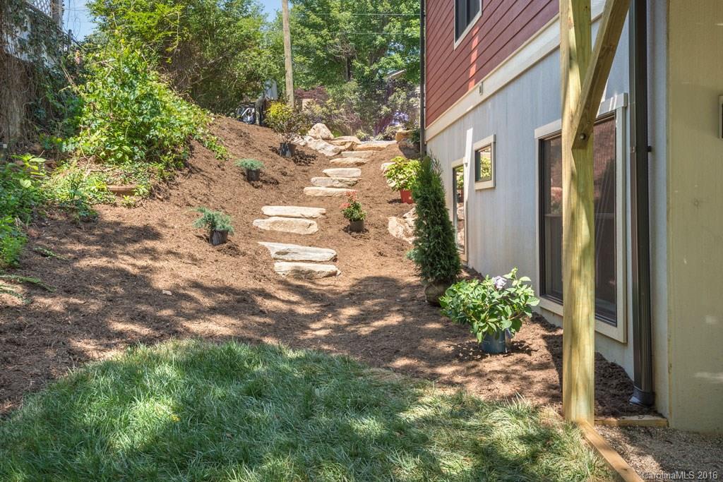 44 Ormond Avenue Asheville NC 28806