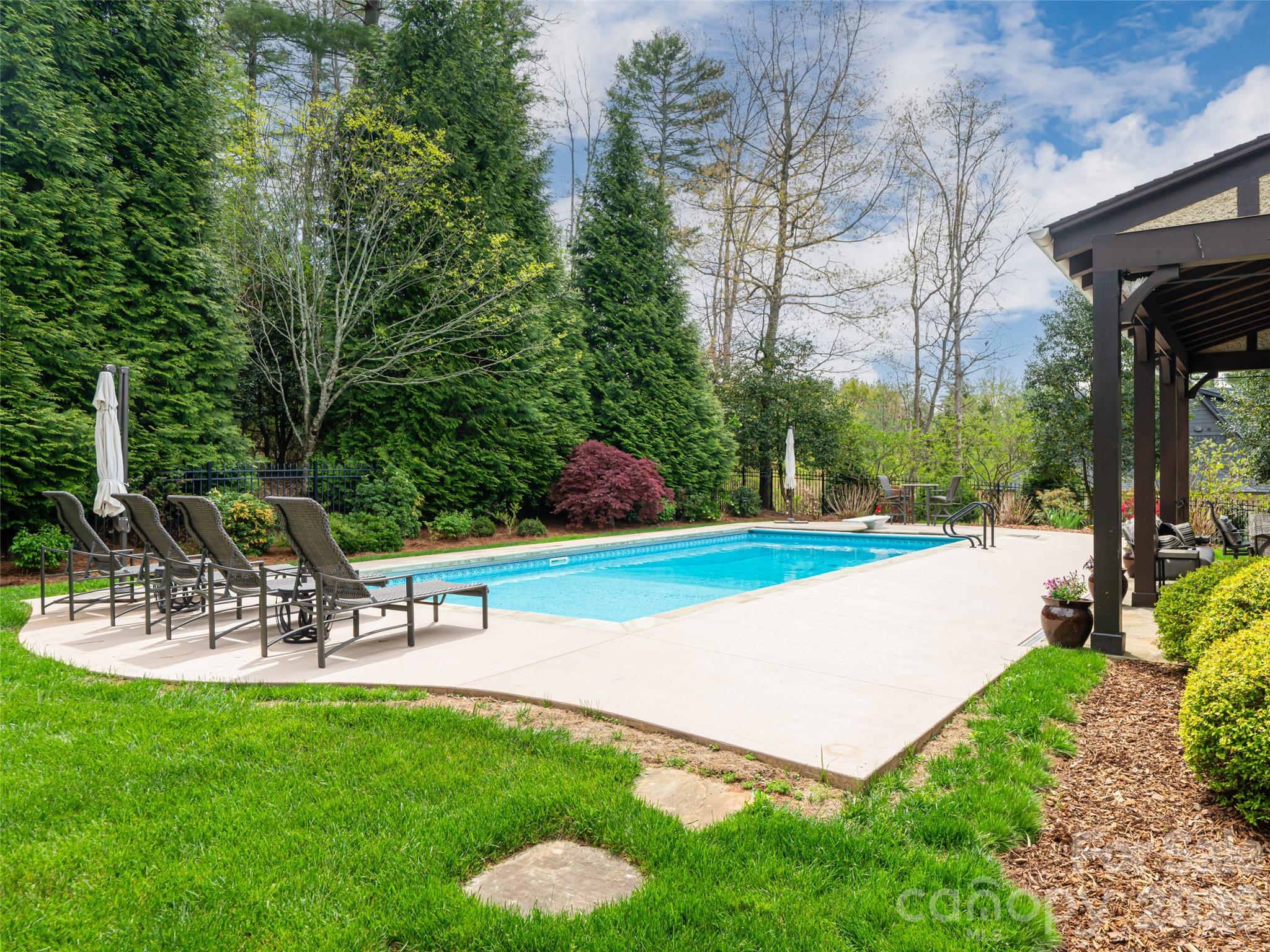 36 Ramble Way Asheville NC 28803