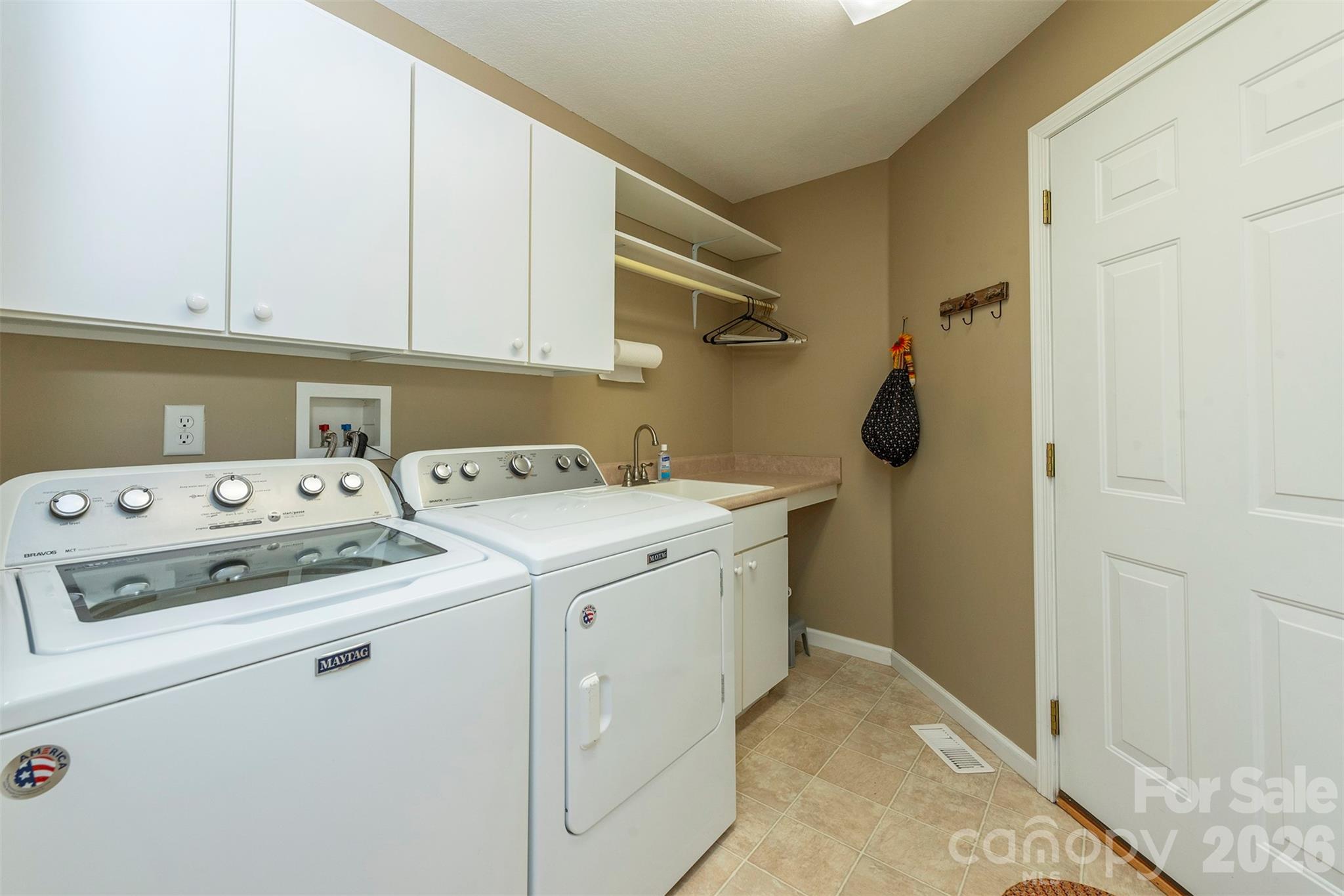 128 Sullivan Lane Lake Lure NC 28746