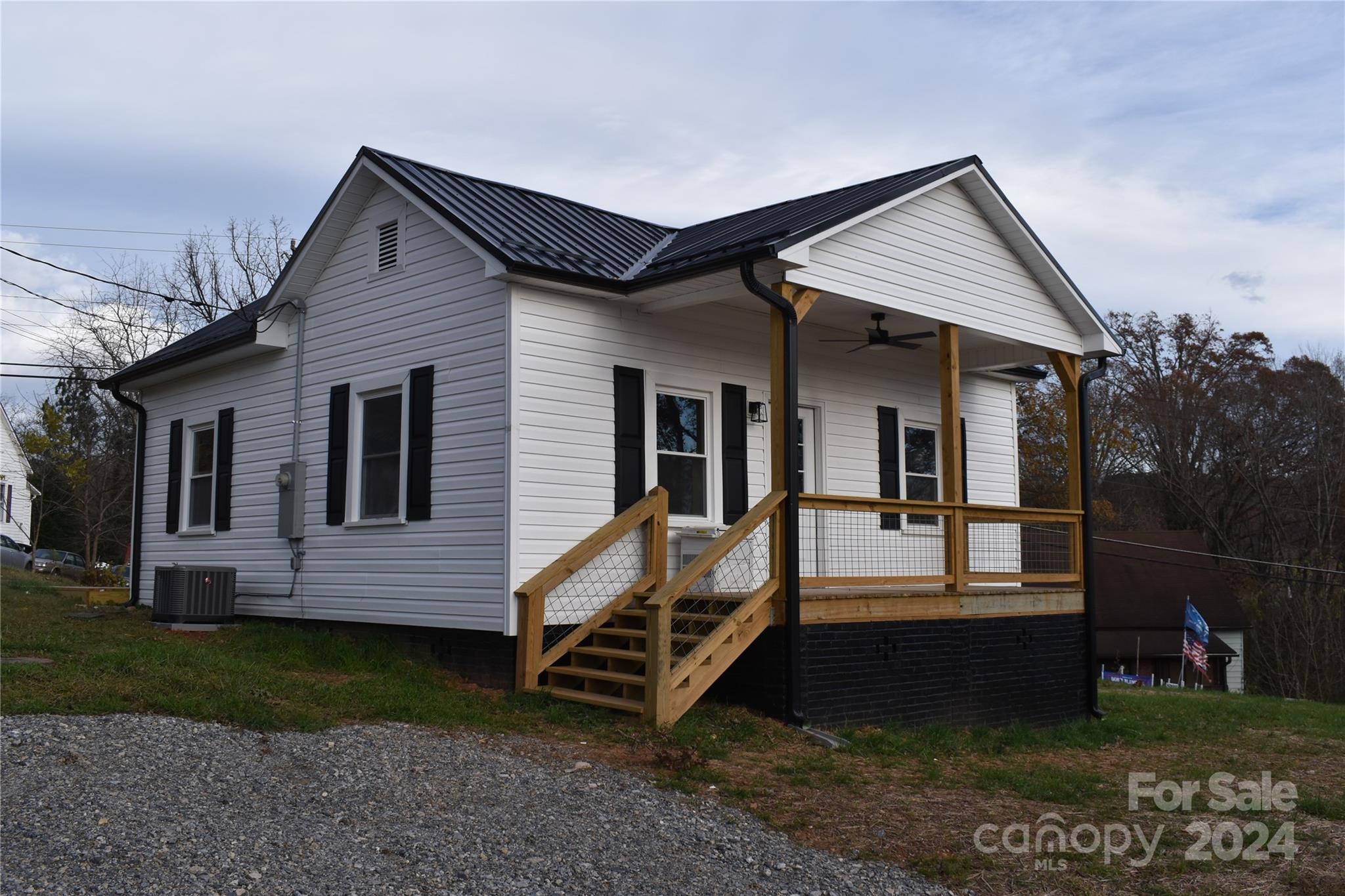 36 Circle C Street Marion NC 28752