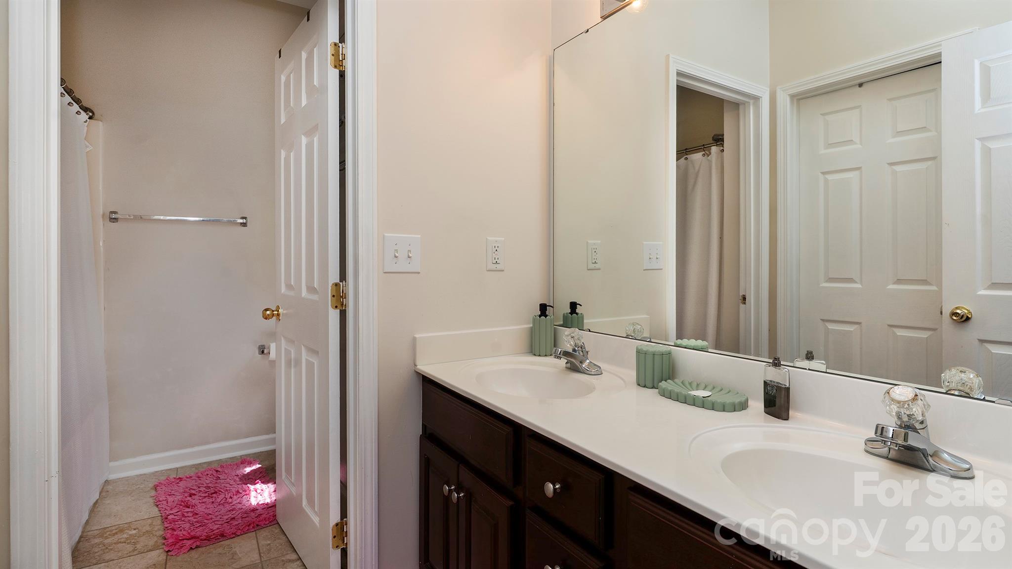 16731 Macanthra Drive Charlotte NC 28213