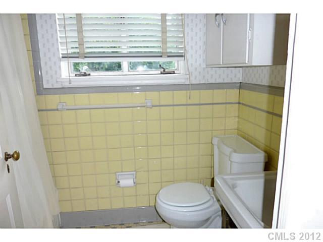 623 Llewellyn Place Charlotte NC 28207