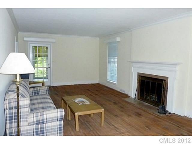 623 Llewellyn Place Charlotte NC 28207
