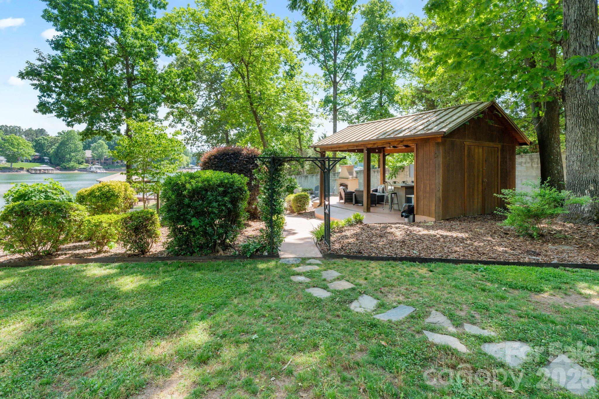450 Greenbay Road Mooresville NC 28117