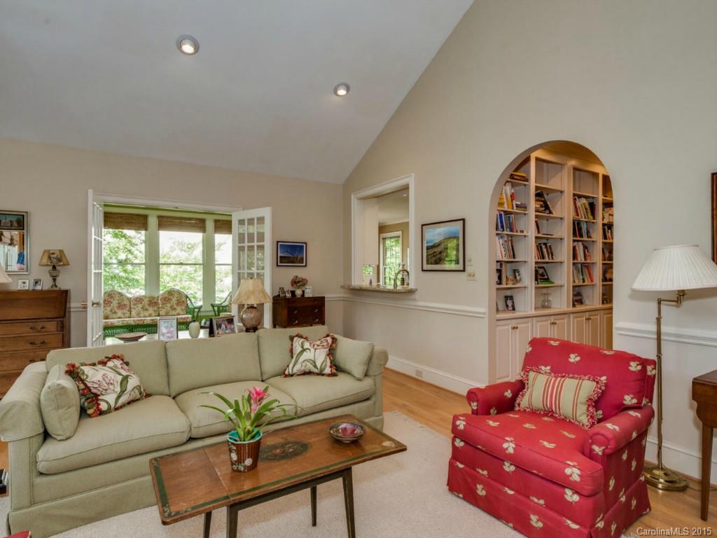 1507 Myers Park Drive Charlotte NC 28207