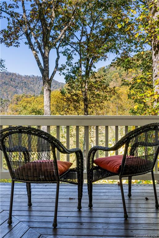 9 Greenmont Drive Asheville NC 28803