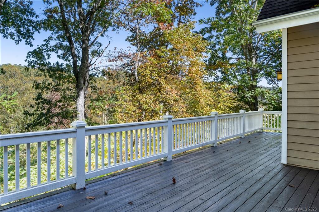 9 Greenmont Drive Asheville NC 28803