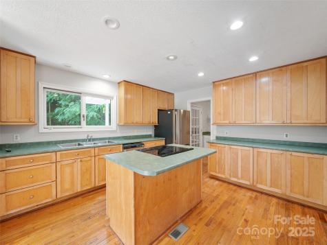 1393 Bald Mountain Road Burnsville NC 28714