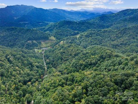 1393 Bald Mountain Road Burnsville NC 28714