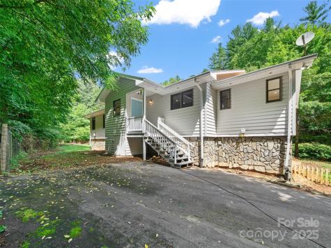 1393 Bald Mountain Road Burnsville NC 28714