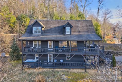 263 S Pinnacle Drive Burnsville NC 28714