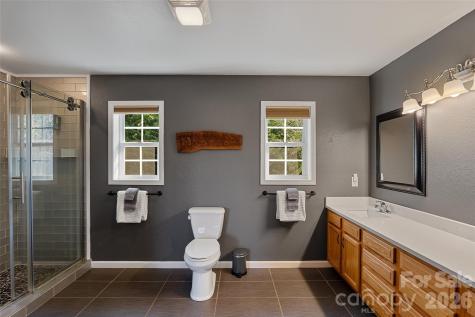 263 S Pinnacle Drive Burnsville NC 28714