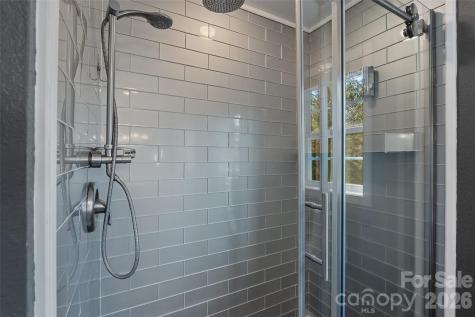 263 S Pinnacle Drive Burnsville NC 28714