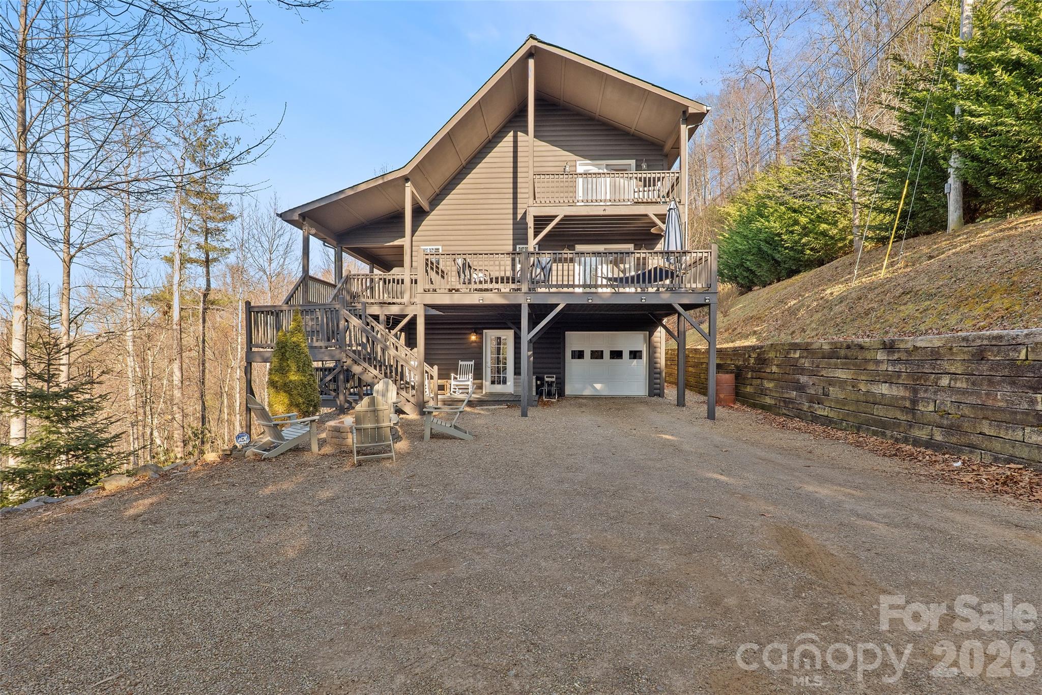 263 S Pinnacle Drive Burnsville NC 28714