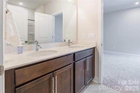 115 Hadley Court Mooresville NC 28115