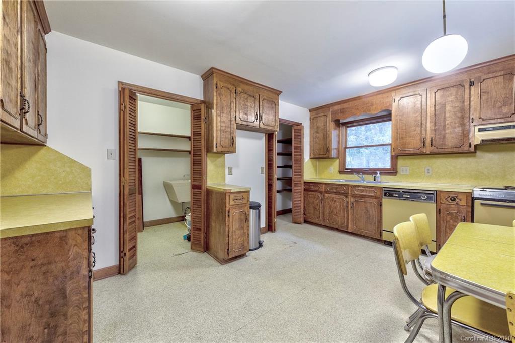 425 Trafalgar Place Matthews NC 28105