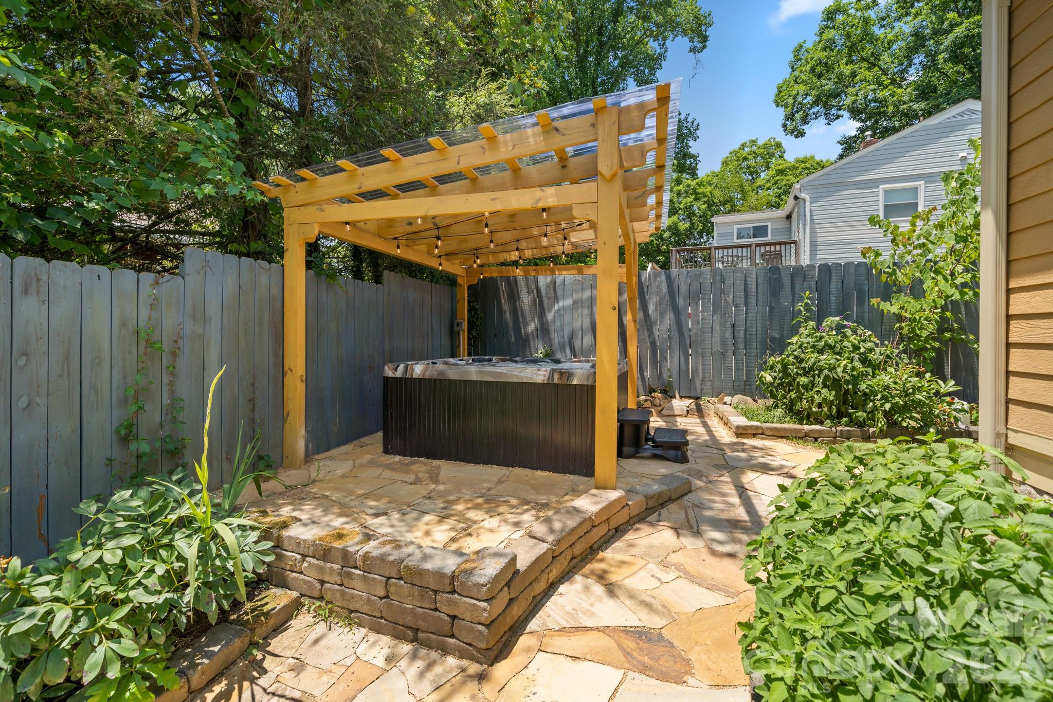 104 Maney Avenue Asheville NC 28804