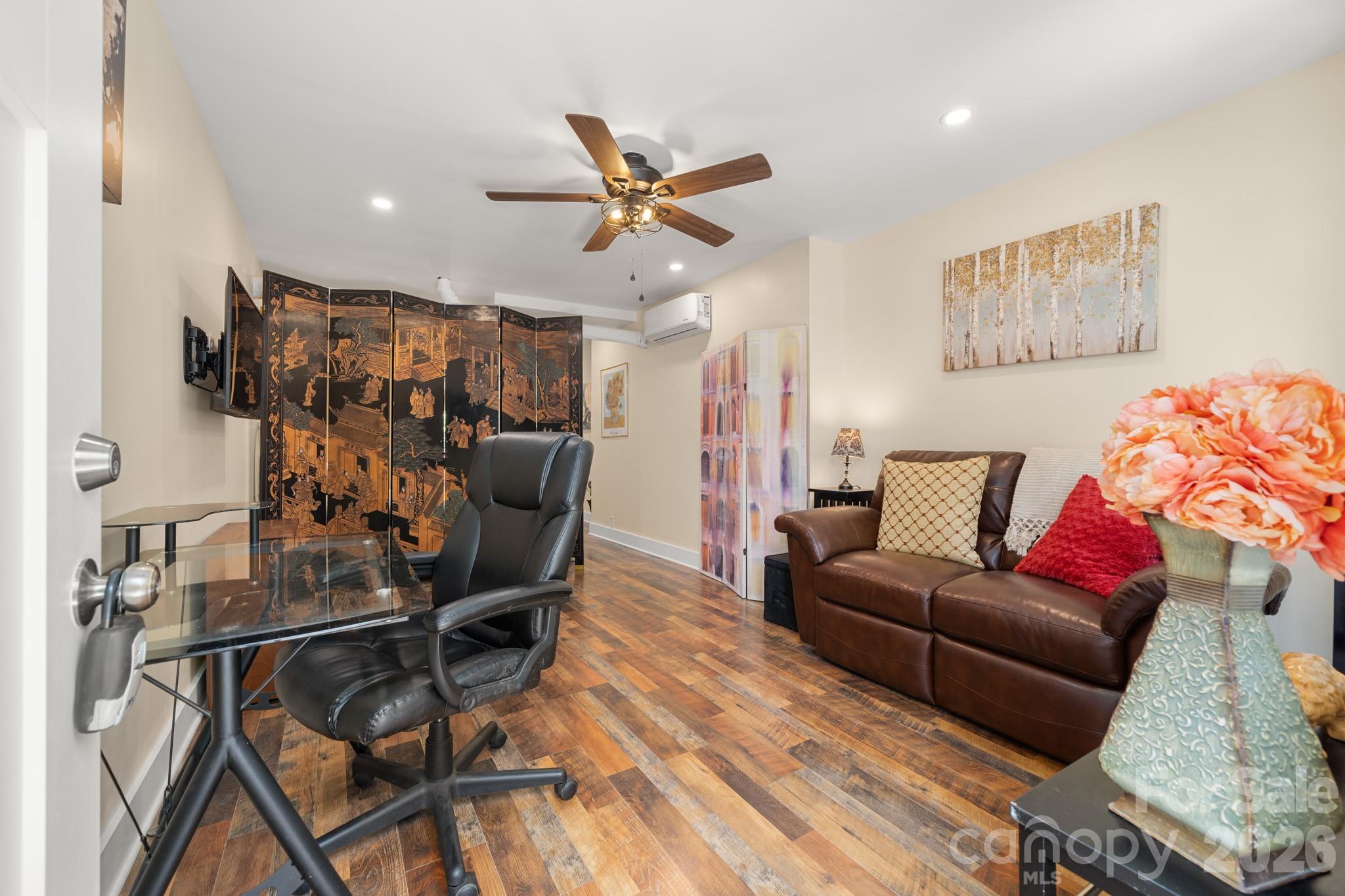104 Maney Avenue Asheville NC 28804