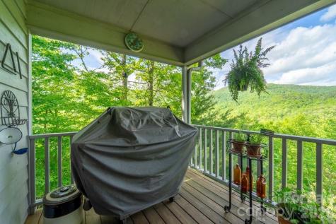 531 Reserve Road Franklin NC 28734