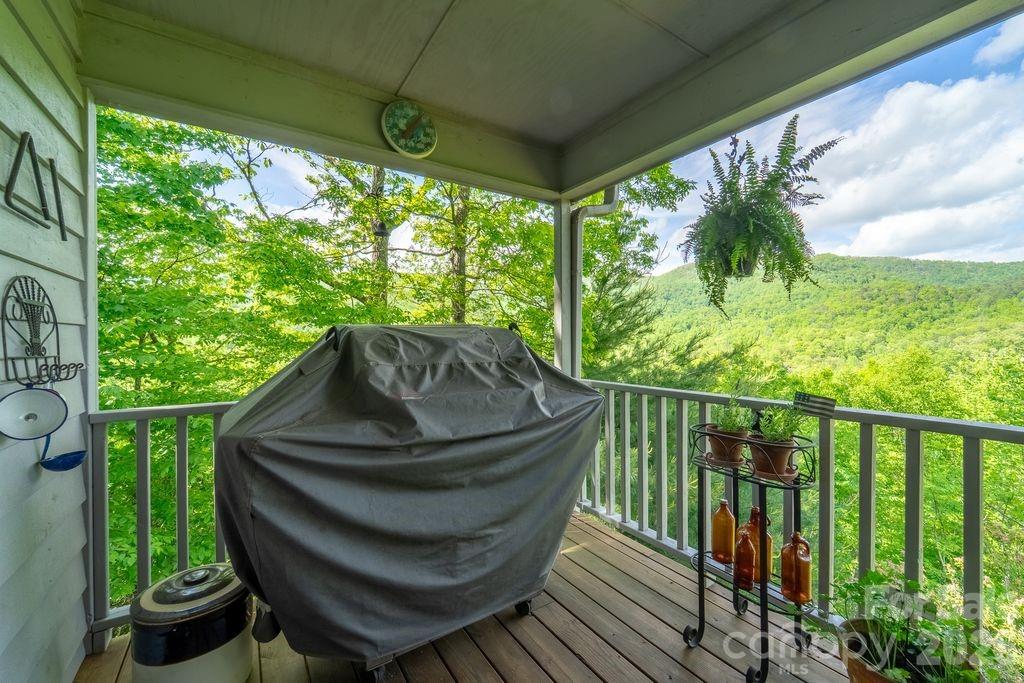 531 Reserve Road Franklin NC 28734