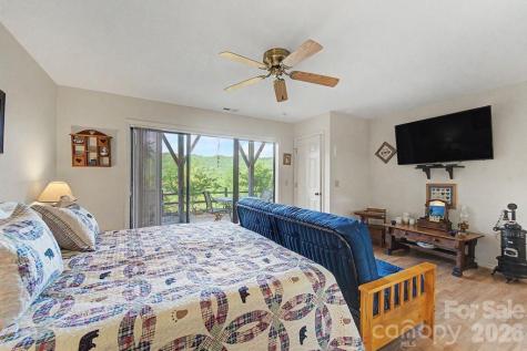 531 Reserve Road Franklin NC 28734