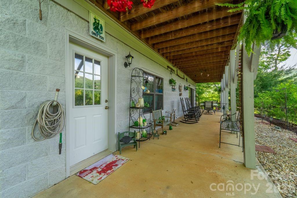 531 Reserve Road Franklin NC 28734