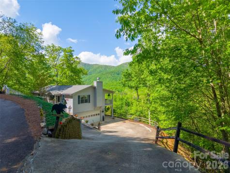 531 Reserve Road Franklin NC 28734