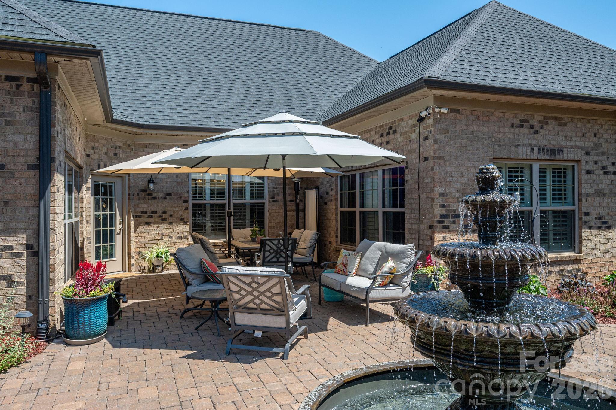 5228 Courtyard Lane Belmont NC 28012