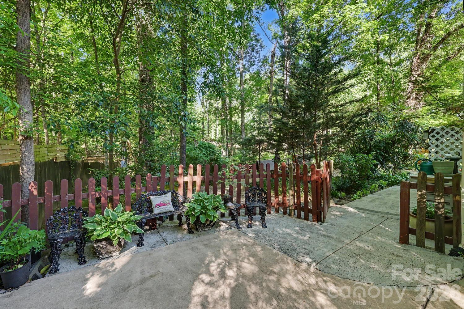 10112 Idlewild Road Matthews NC 28105