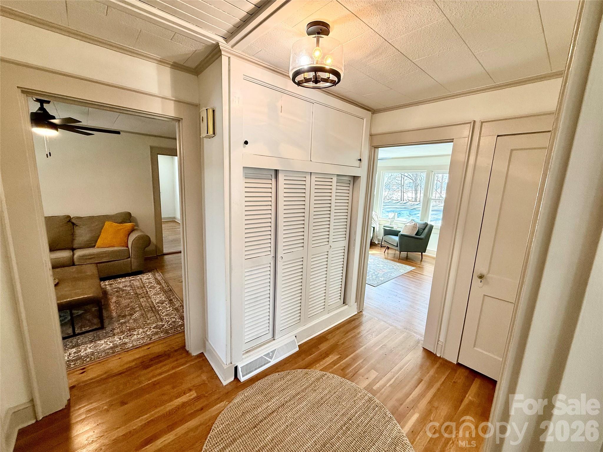 531 21st Avenue NE Hickory NC 28601