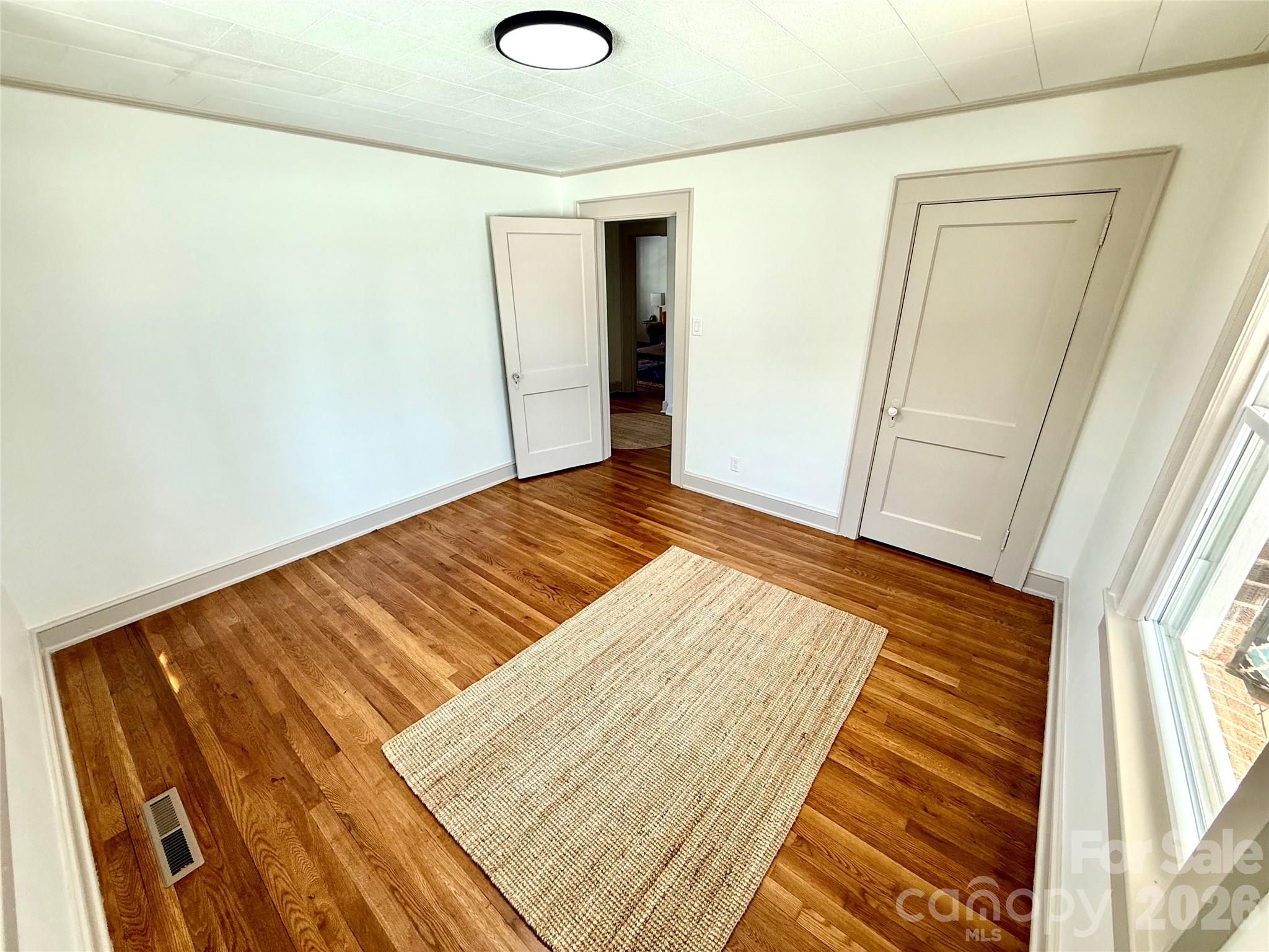 531 21st Avenue NE Hickory NC 28601