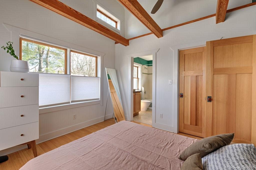 11 Reynolds Road Asheville NC 28806