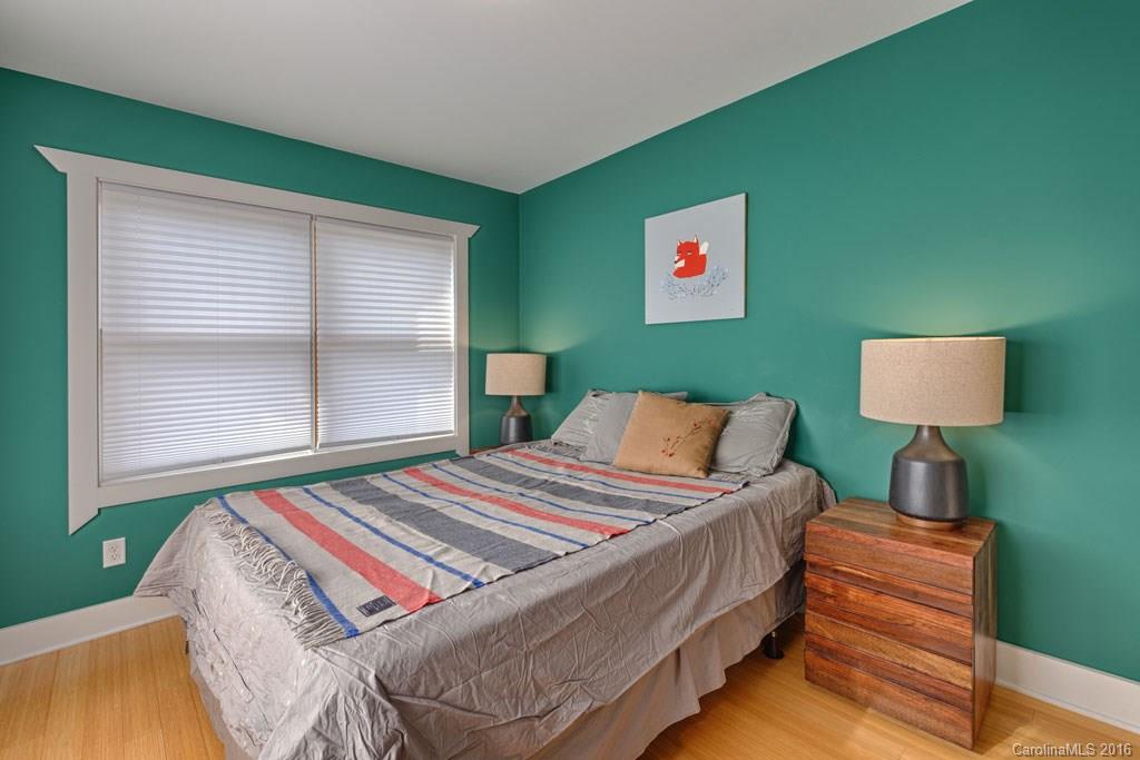 11 Reynolds Road Asheville NC 28806