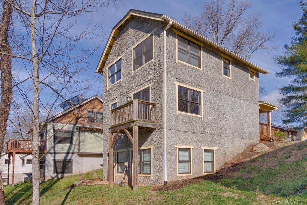 11 Reynolds Road Asheville NC 28806