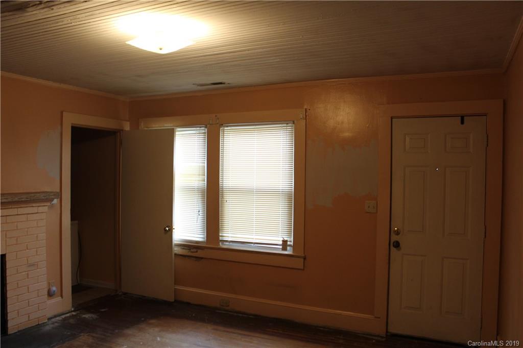 29 Hawthorne Street Sw Concord NC 28027